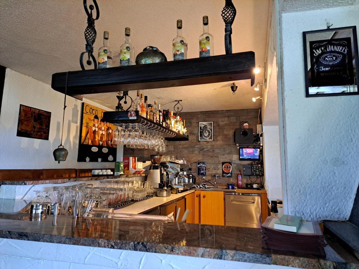 אפריץ Blue Mountain Hotel מראה חיצוני תמונה