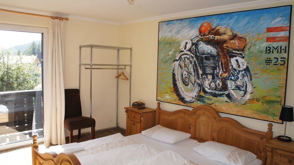 אפריץ Blue Mountain Hotel מראה חיצוני תמונה