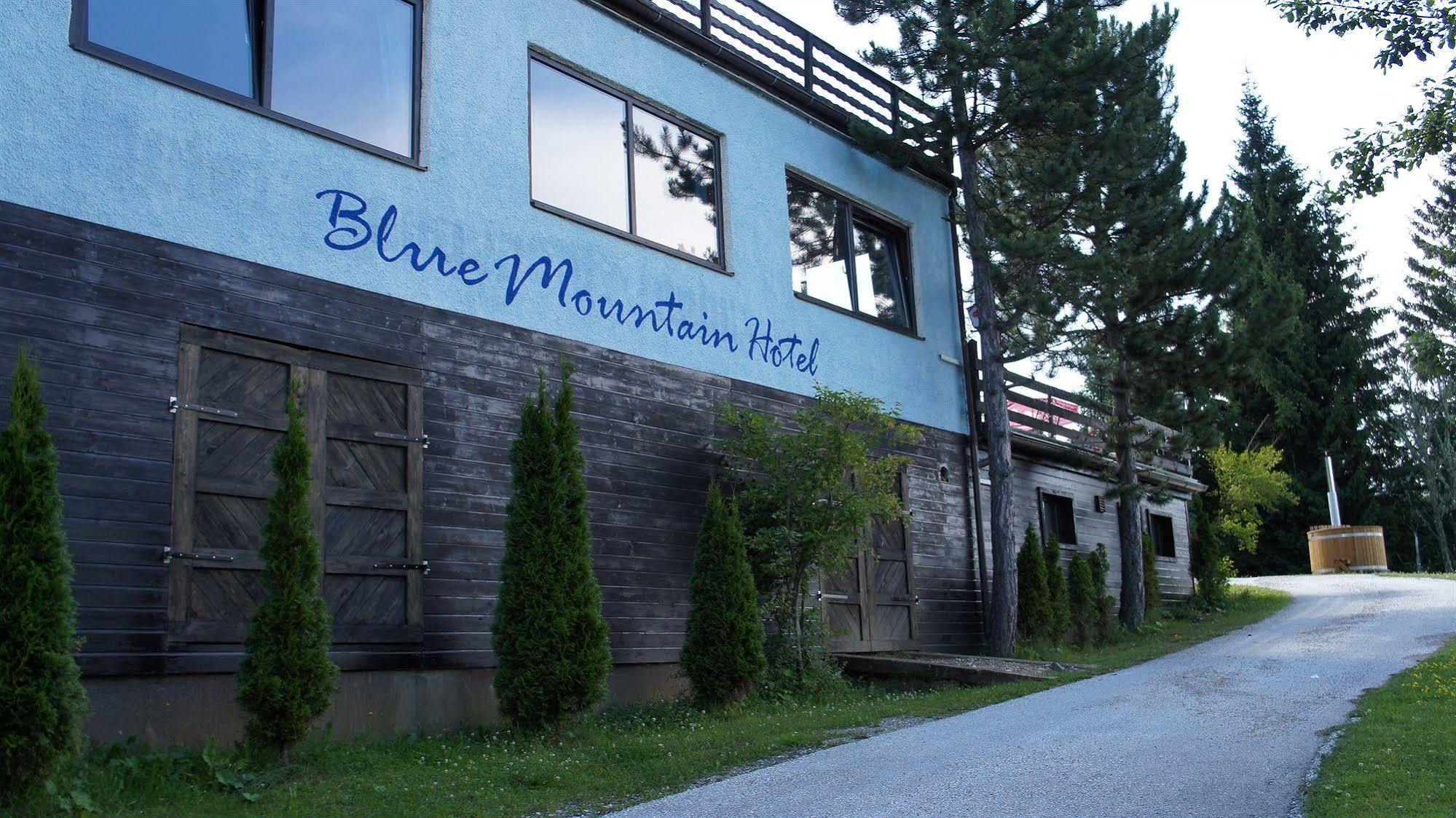 אפריץ Blue Mountain Hotel מראה חיצוני תמונה